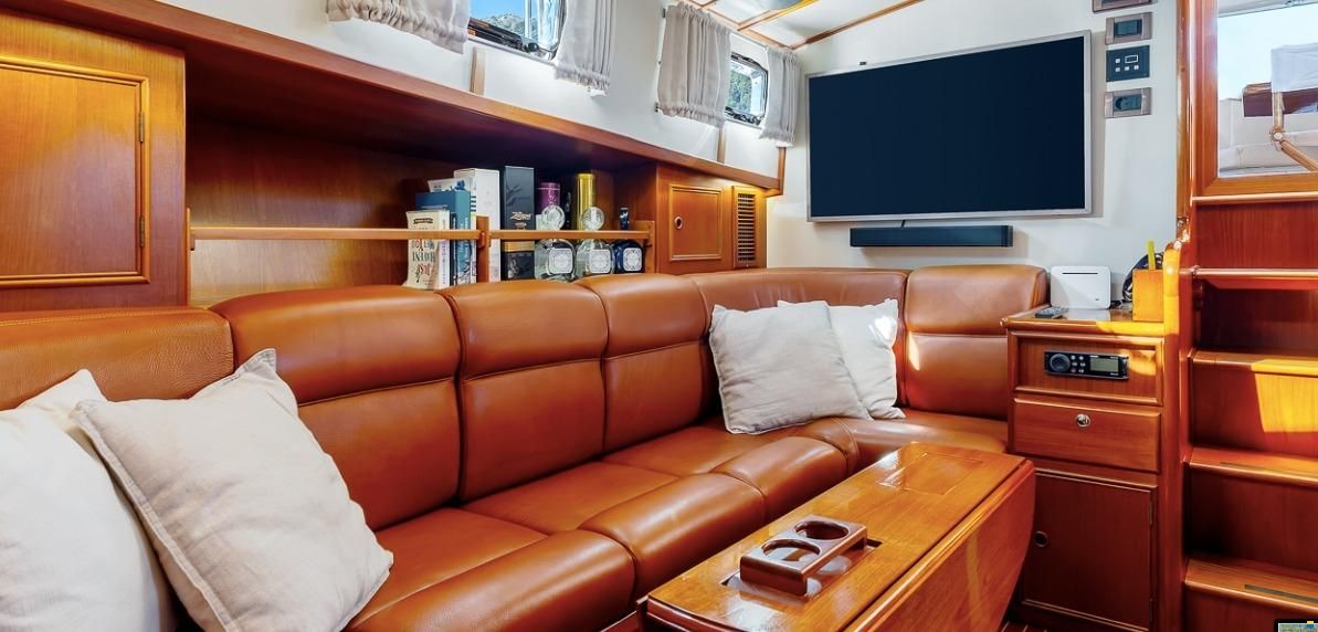 Grand Banks 49 HX