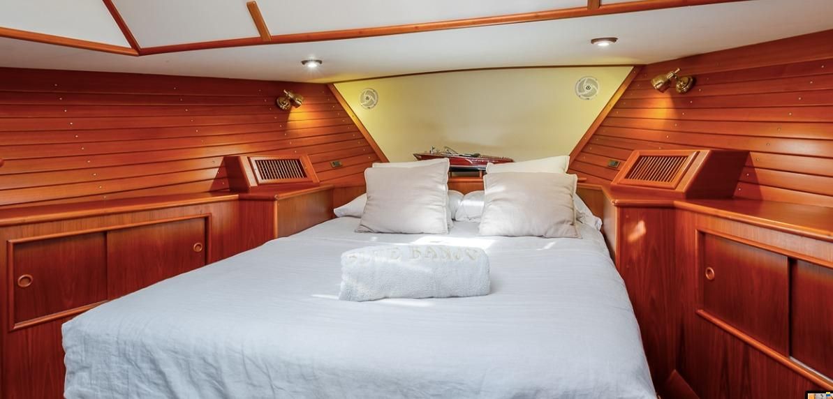 Grand Banks 49 HX