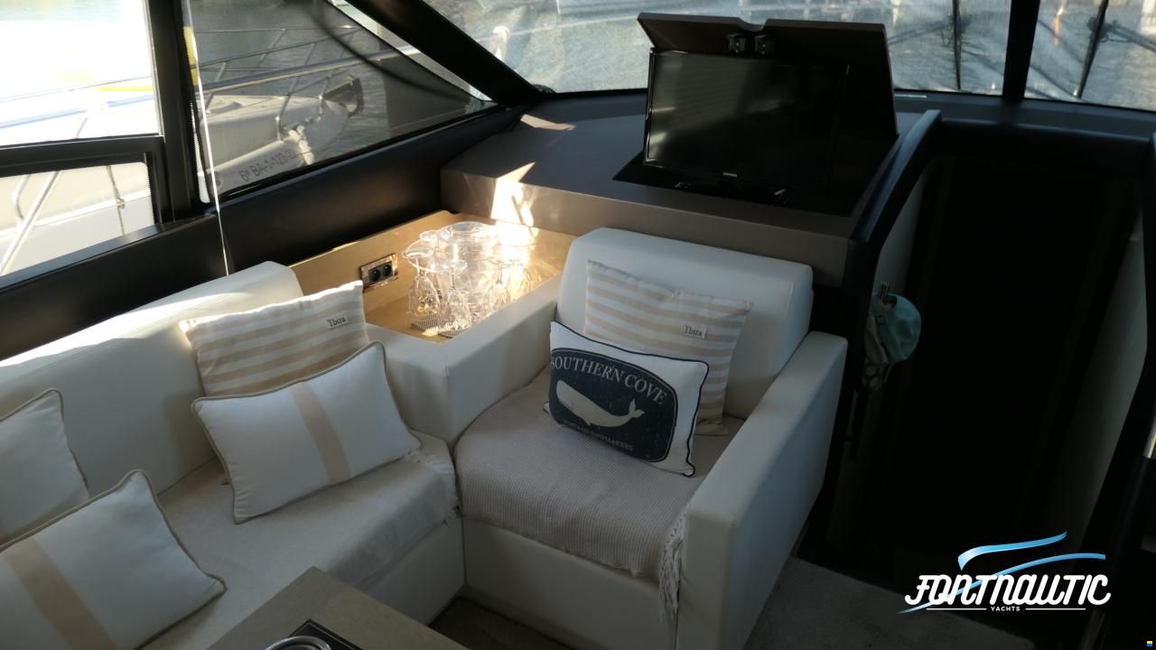 Prestige 500 Flybridge