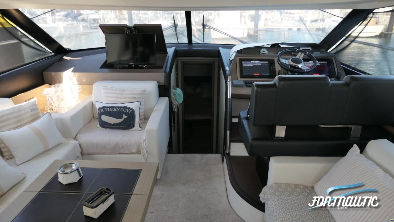 Prestige 500 Flybridge
