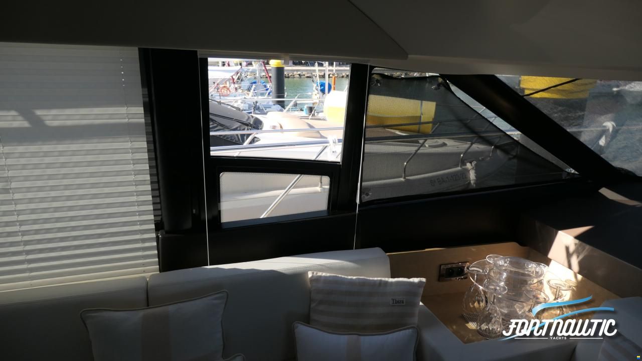 Prestige 500 Flybridge
