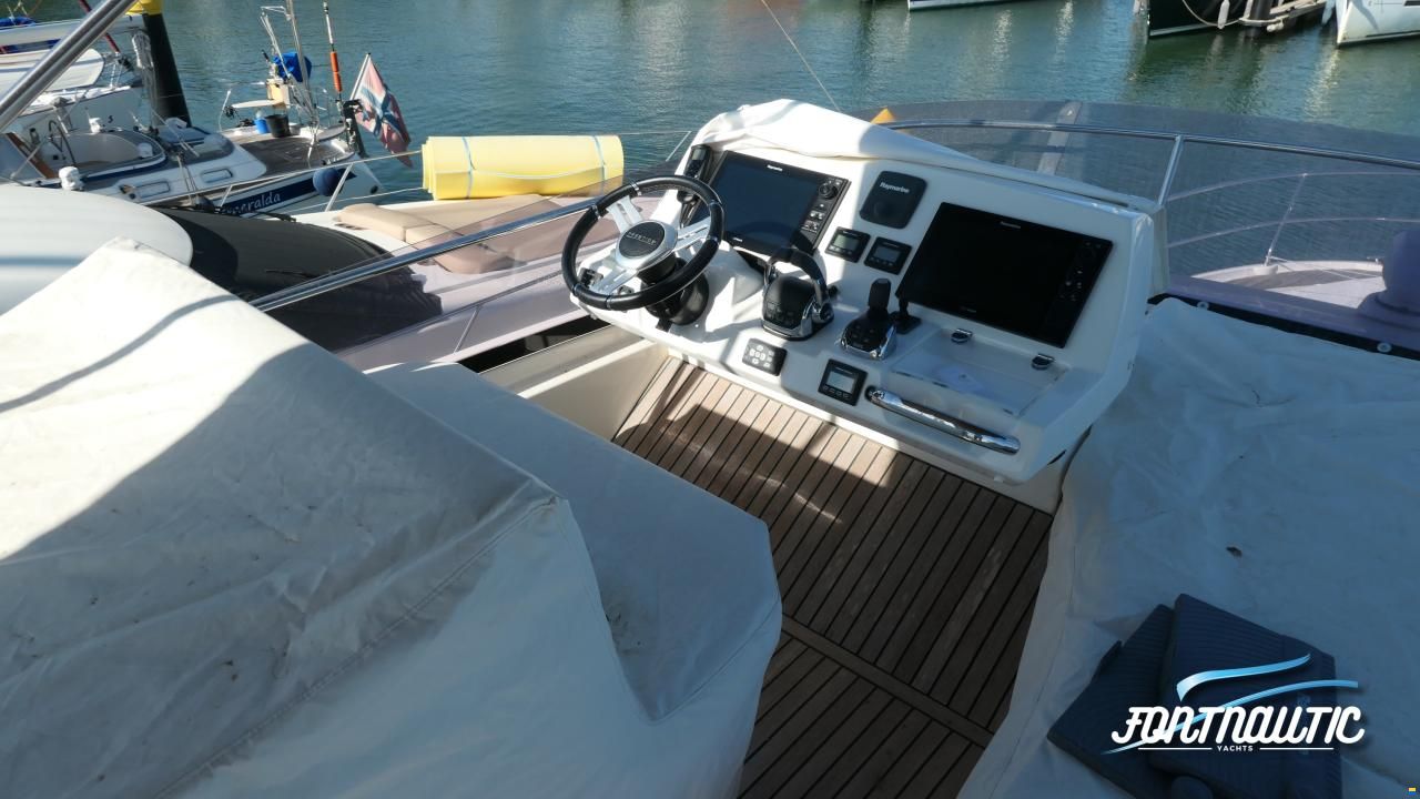 Prestige 500 Flybridge