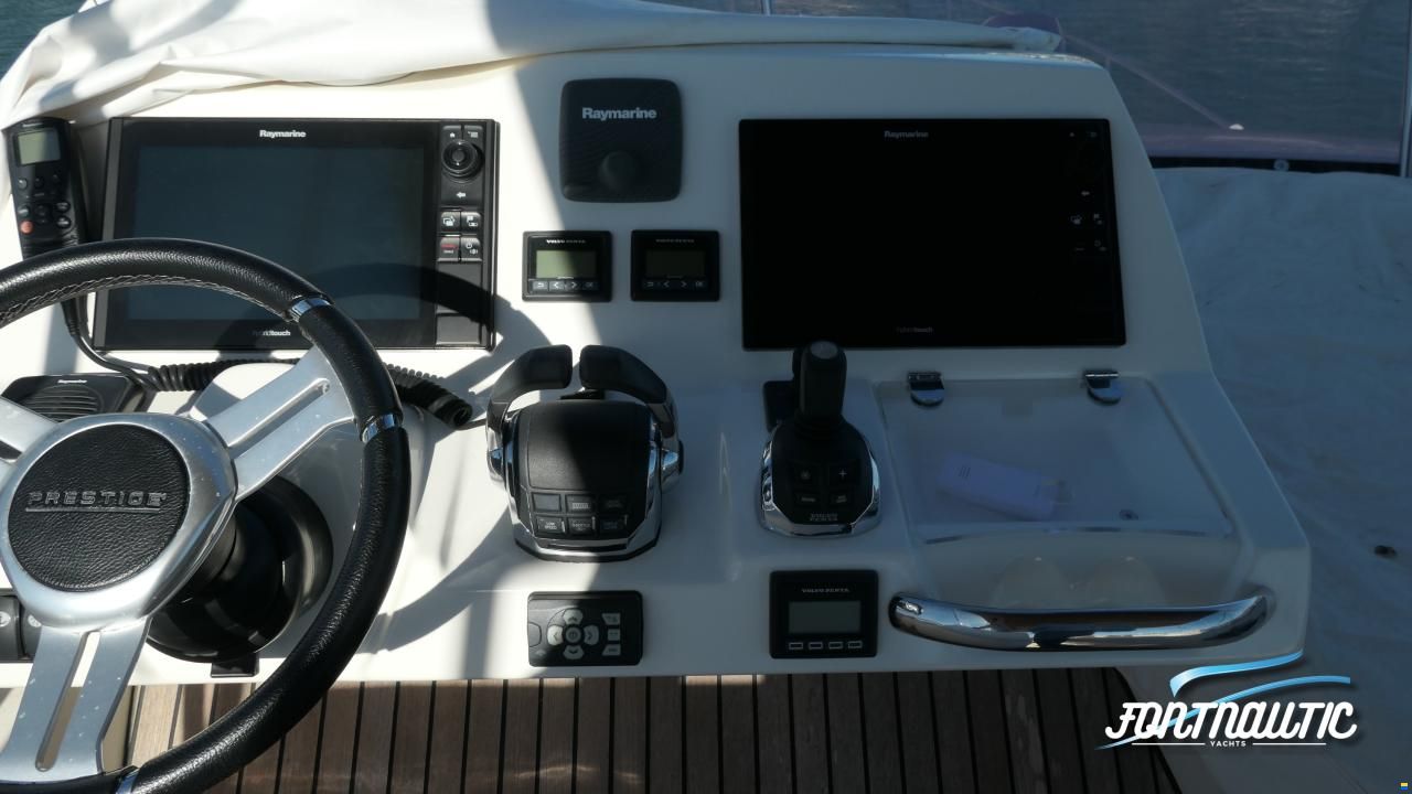 Prestige 500 Flybridge