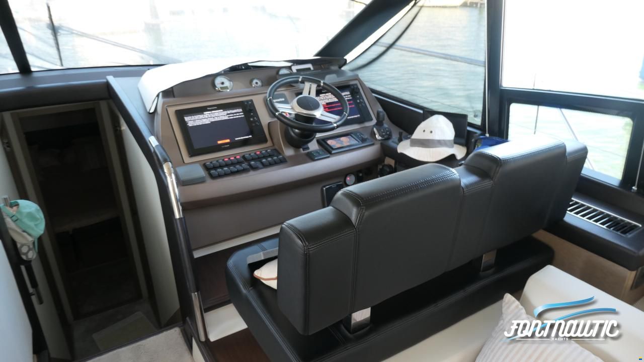 Prestige 500 Flybridge