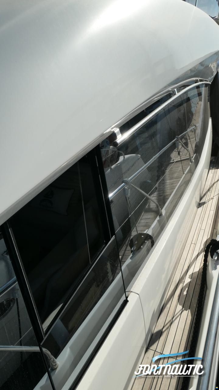 Prestige 500 Flybridge
