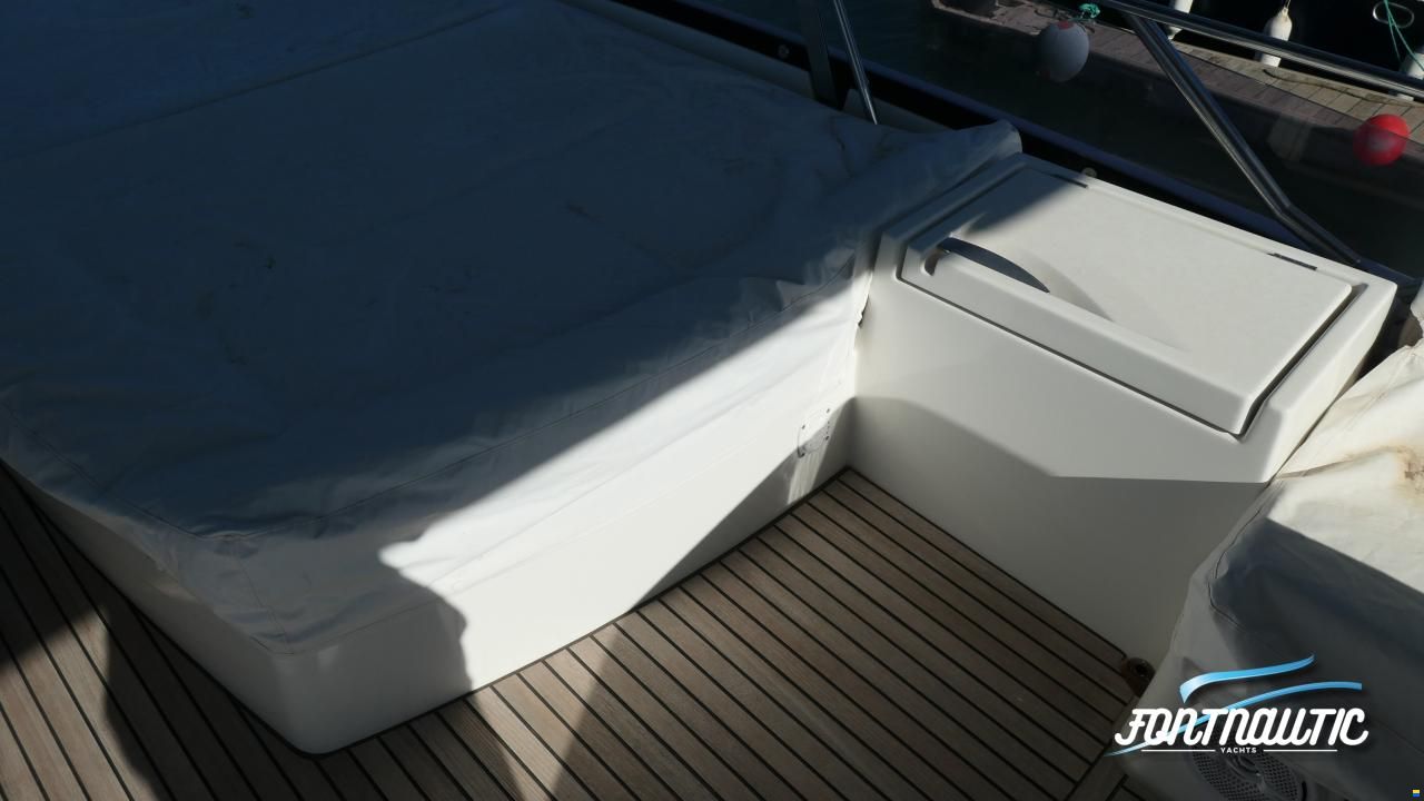 Prestige 500 Flybridge