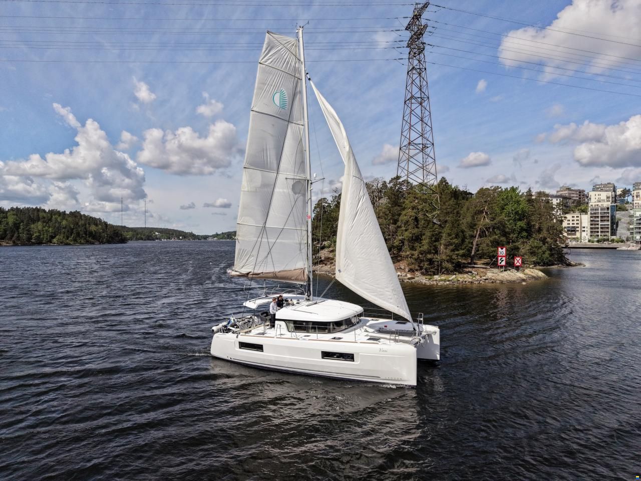 Lagoon 40