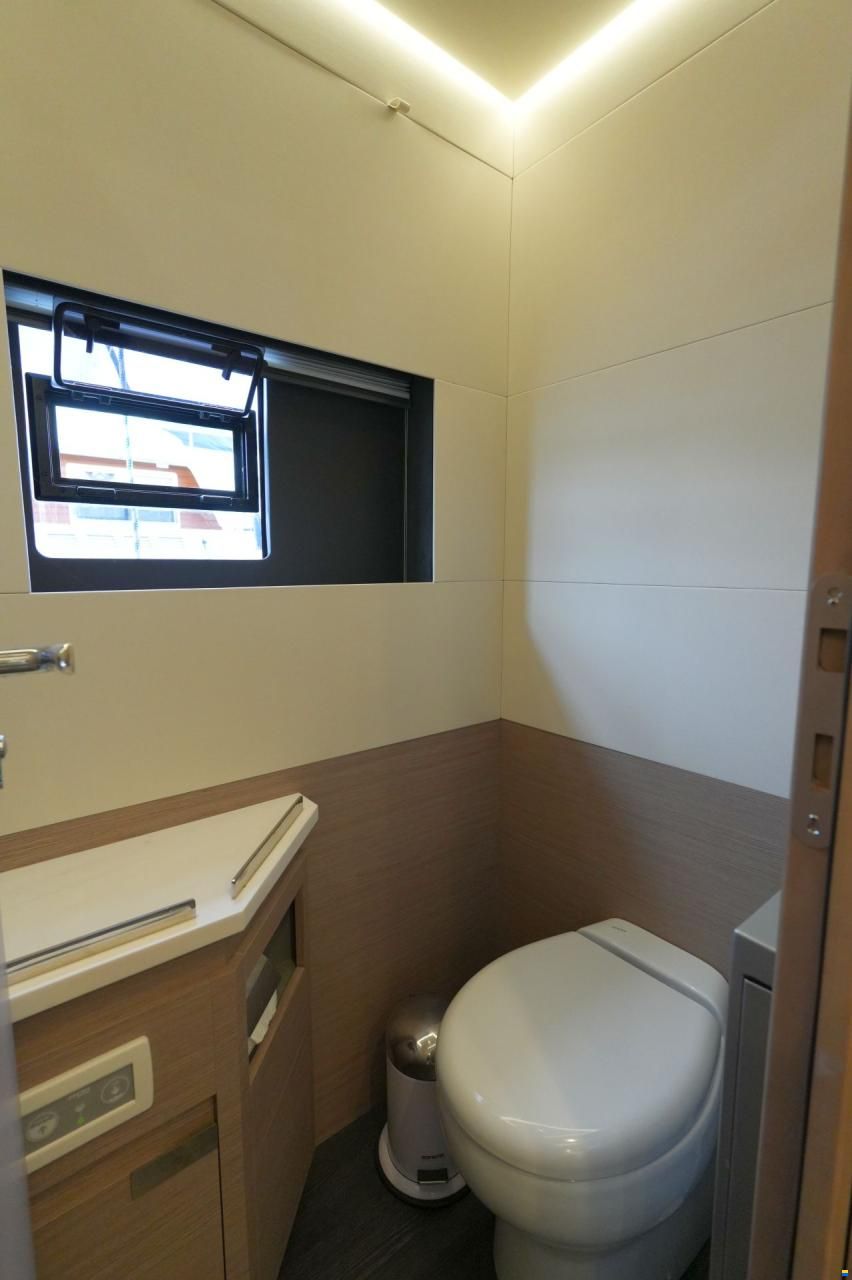 Fountaine Pajot Alegria 67