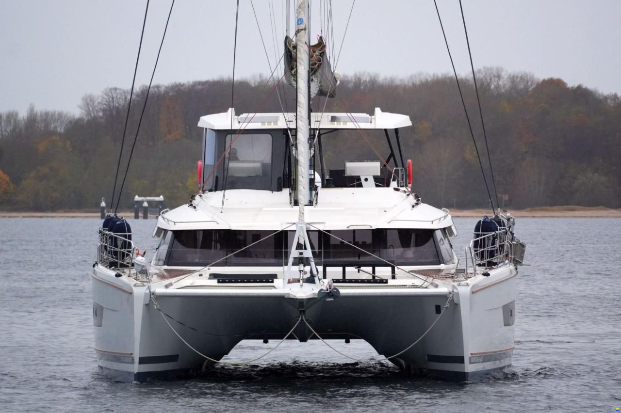 Fountaine Pajot Alegria 67