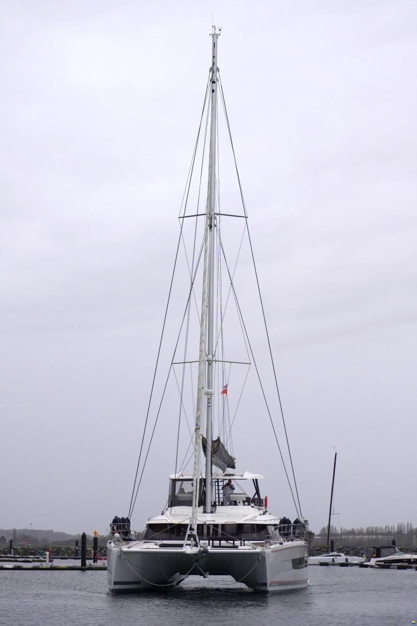 Fountaine Pajot Alegria 67