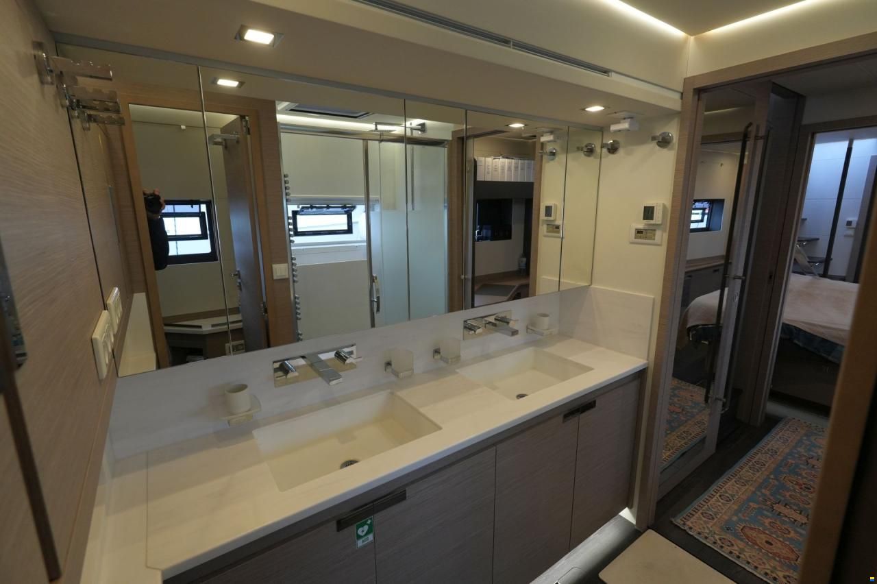 Fountaine Pajot Alegria 67
