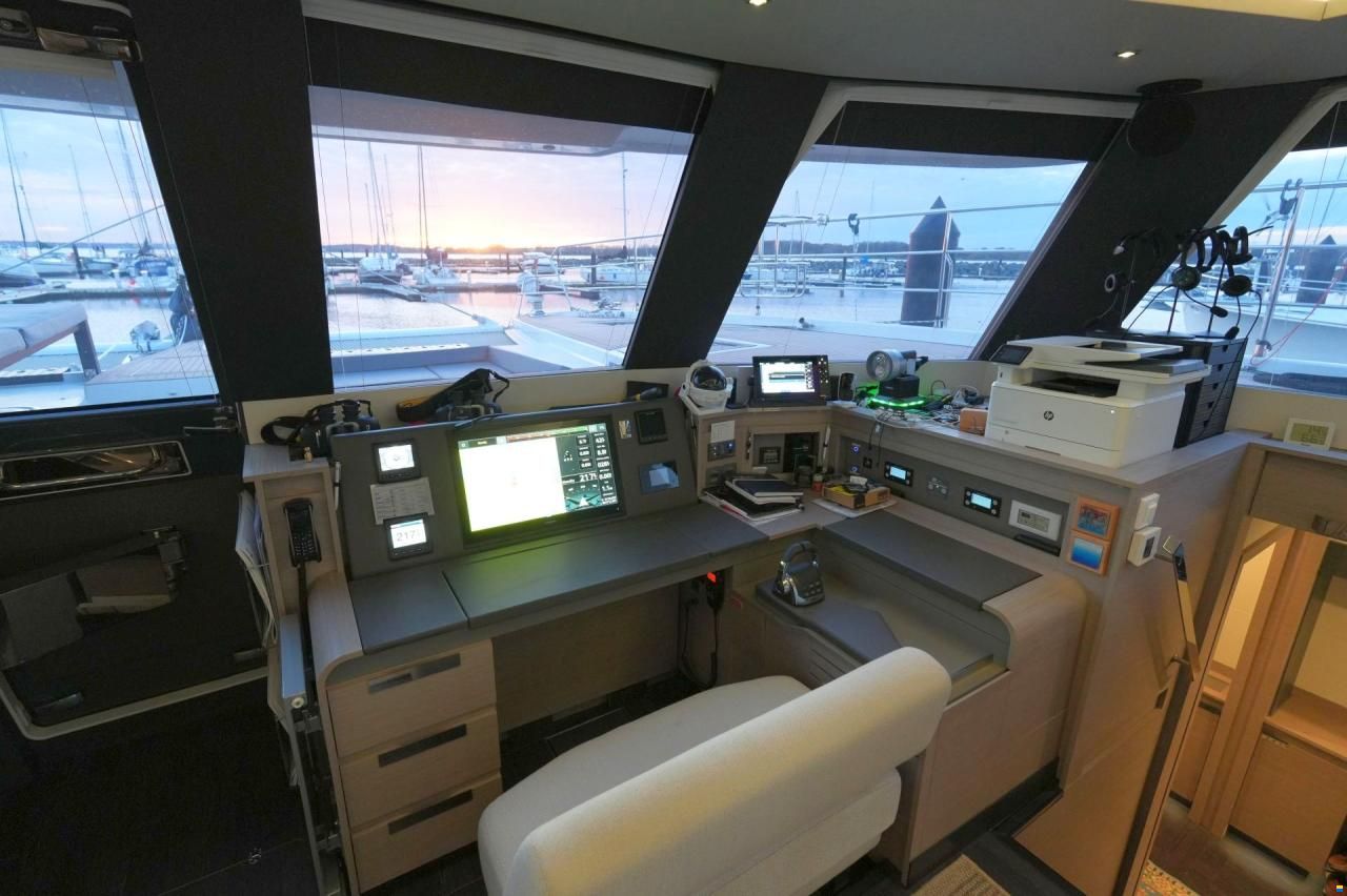 Fountaine Pajot Alegria 67