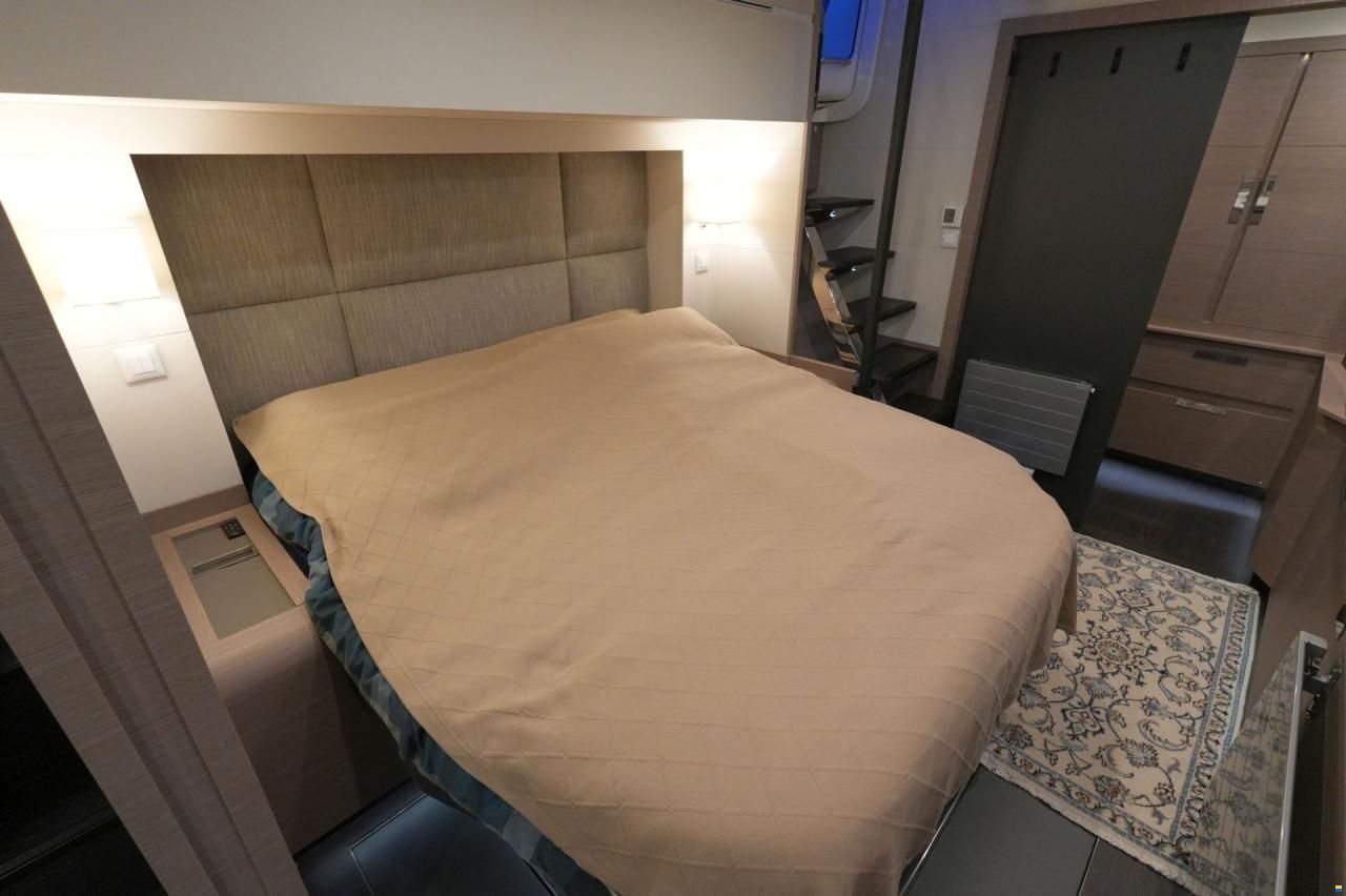 Fountaine Pajot Alegria 67