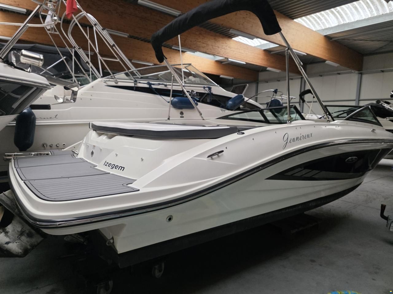 Sea Ray 21 SPX