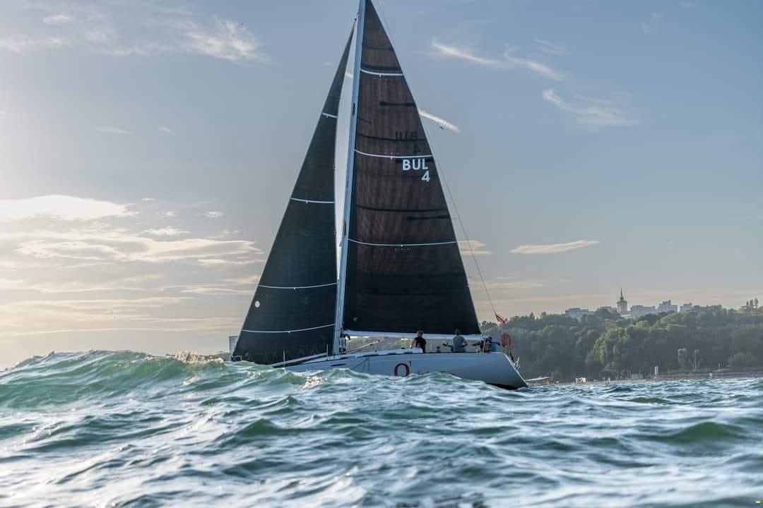 Beneteau First 40.7