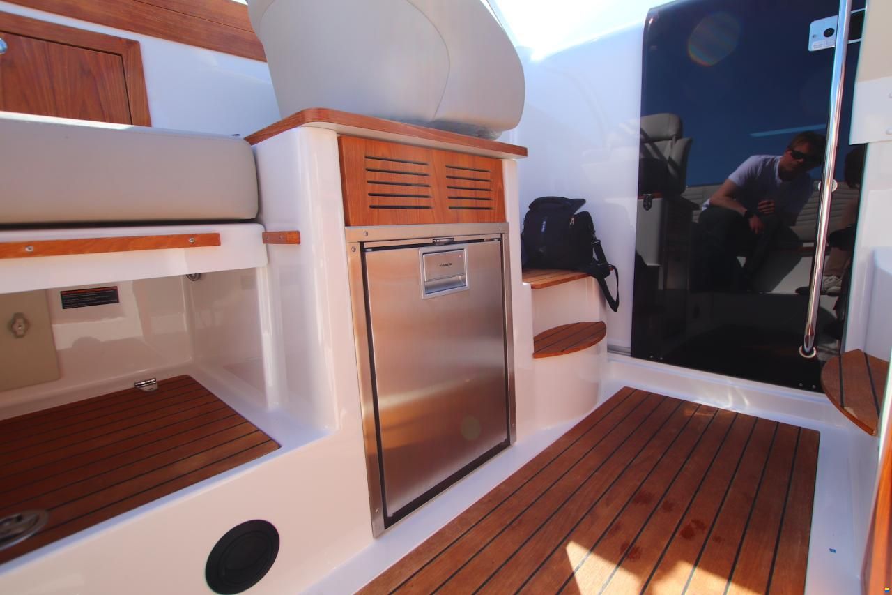 Aquador 25 DC