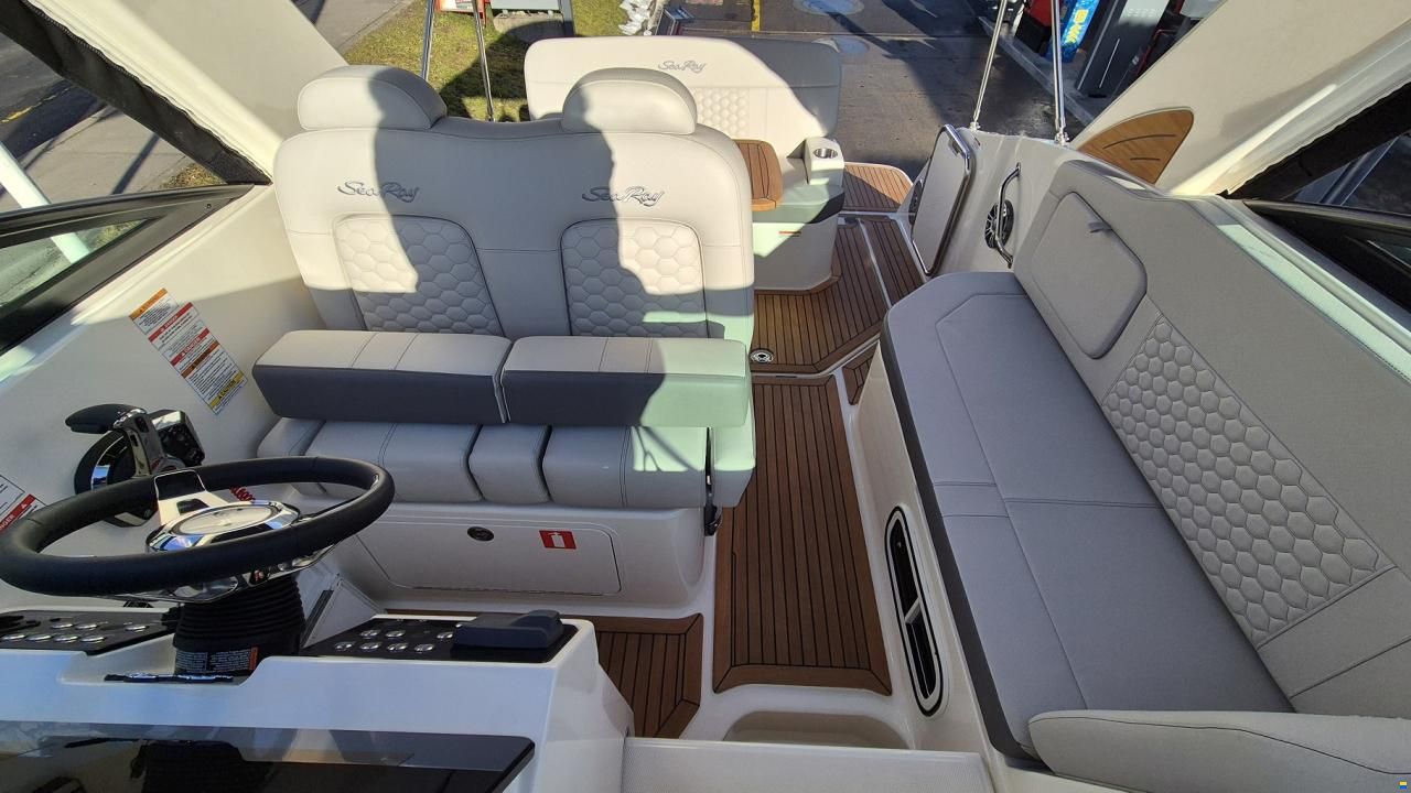 Sea Ray Sundancer 265 Europe