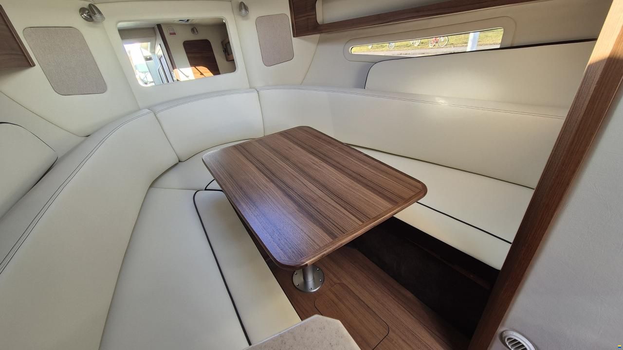 Sea Ray Sundancer 265 Europe