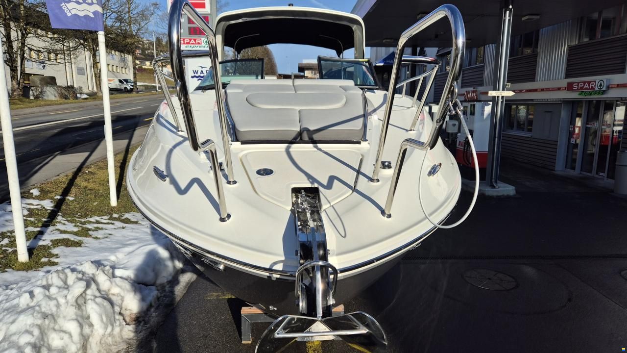 Sea Ray Sundancer 265 Europe