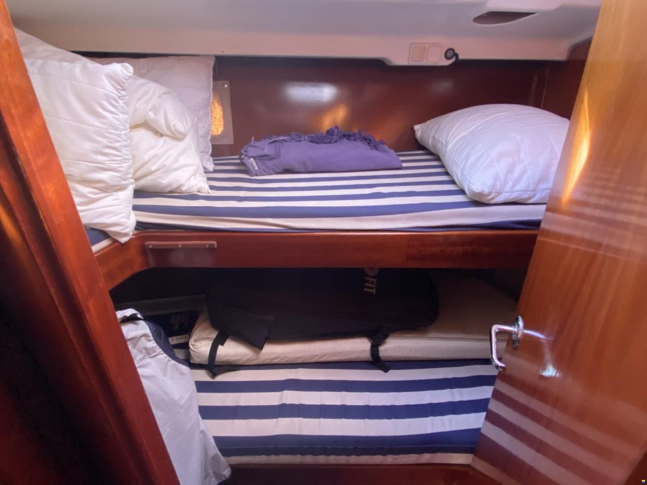 Beneteau oceanis 411 celebration