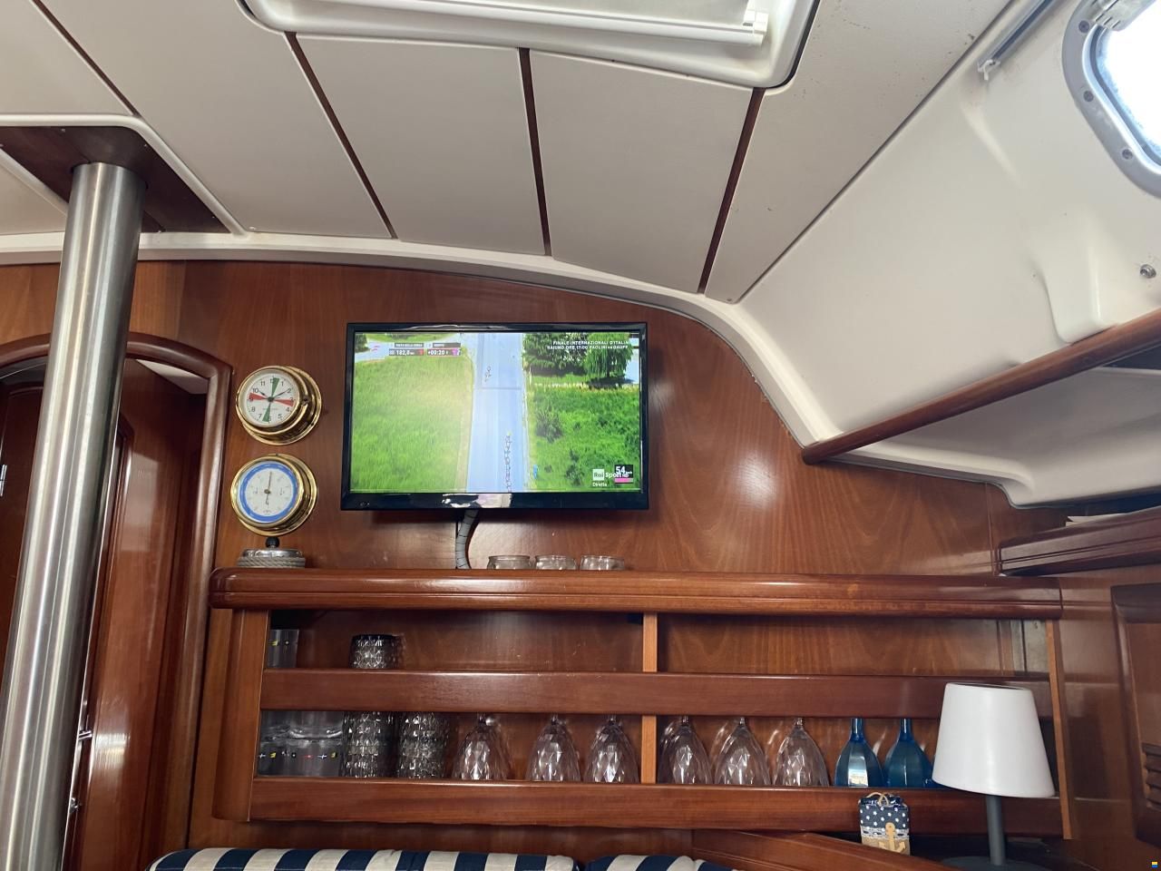 Beneteau oceanis 411 celebration