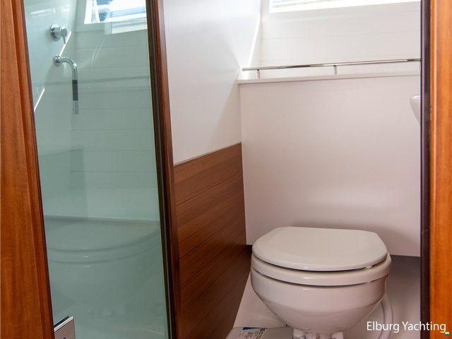 Delta Powerboats 33 Coupé