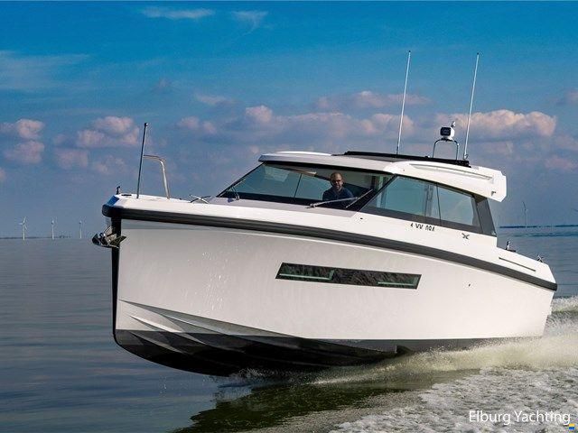 Delta Powerboats 33 Coupé