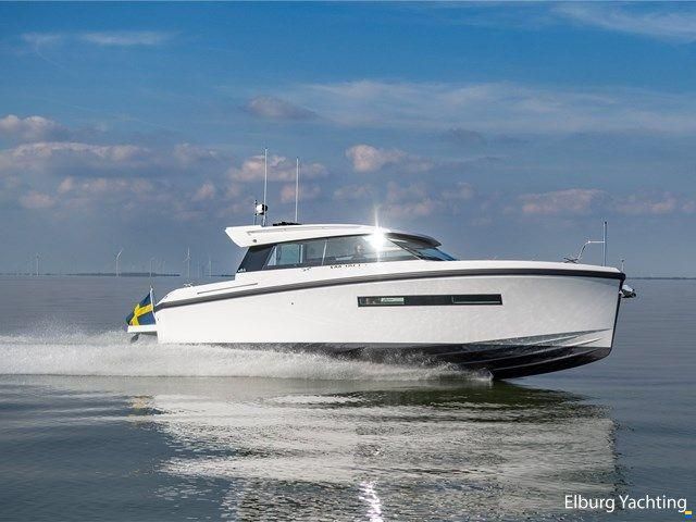 Delta Powerboats 33 Coupé