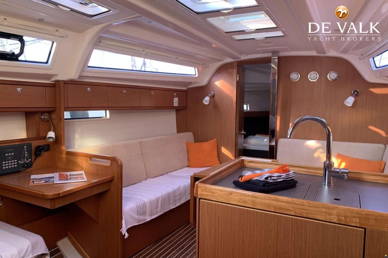 Bavaria Cruiser 37