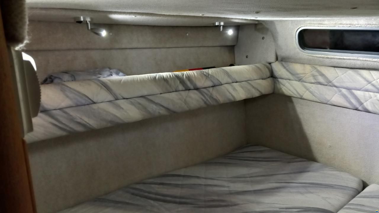 Sea Ray 230 DA