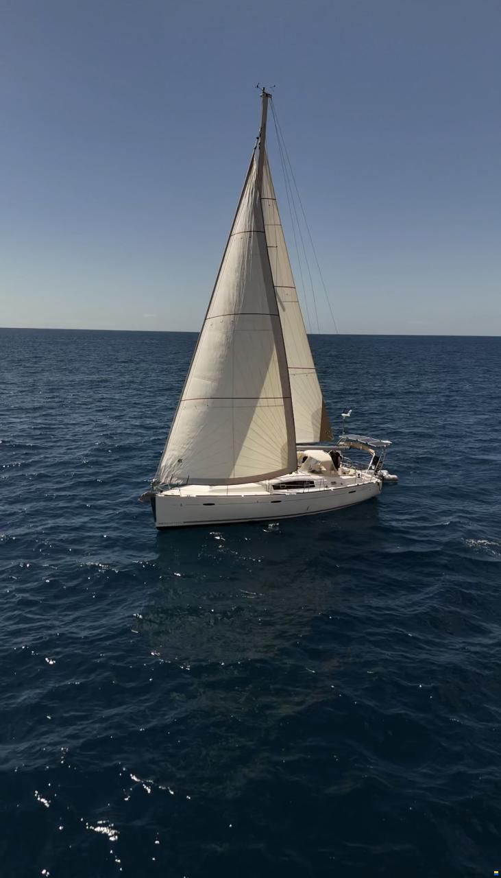 Beneteau Oceanis 43
