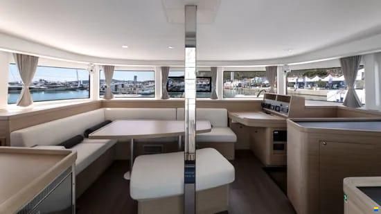 Lagoon 42