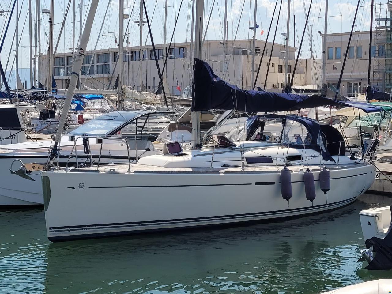 Dufour 34 Performance