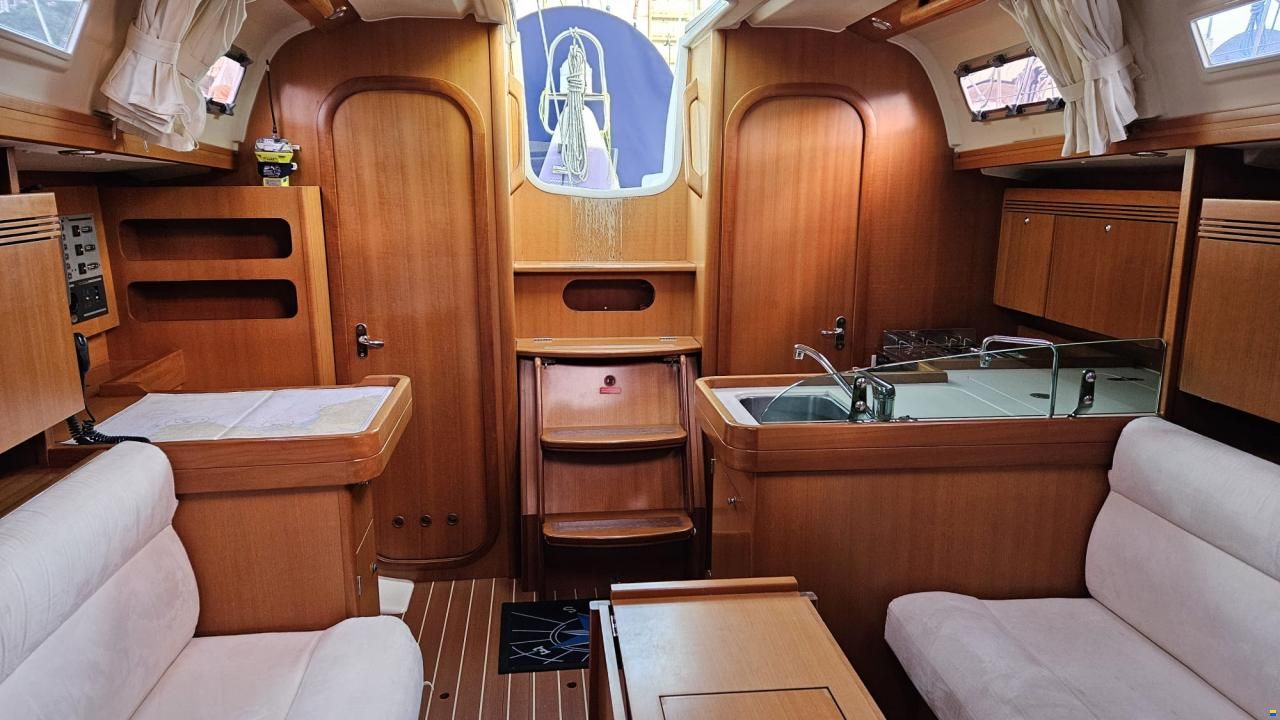 Dufour 34 Performance