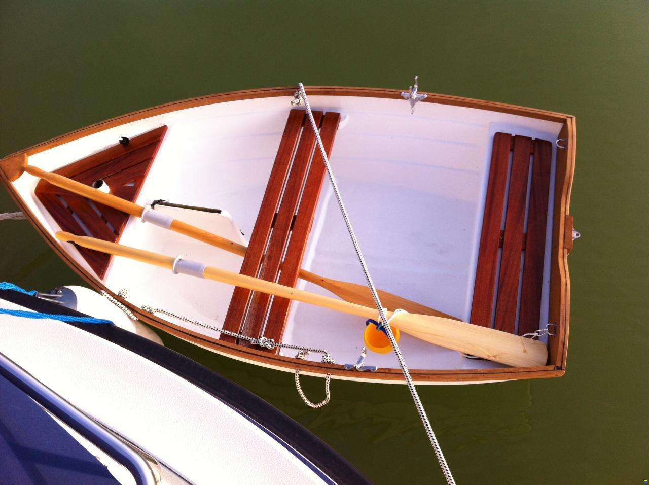Saga 27 AC