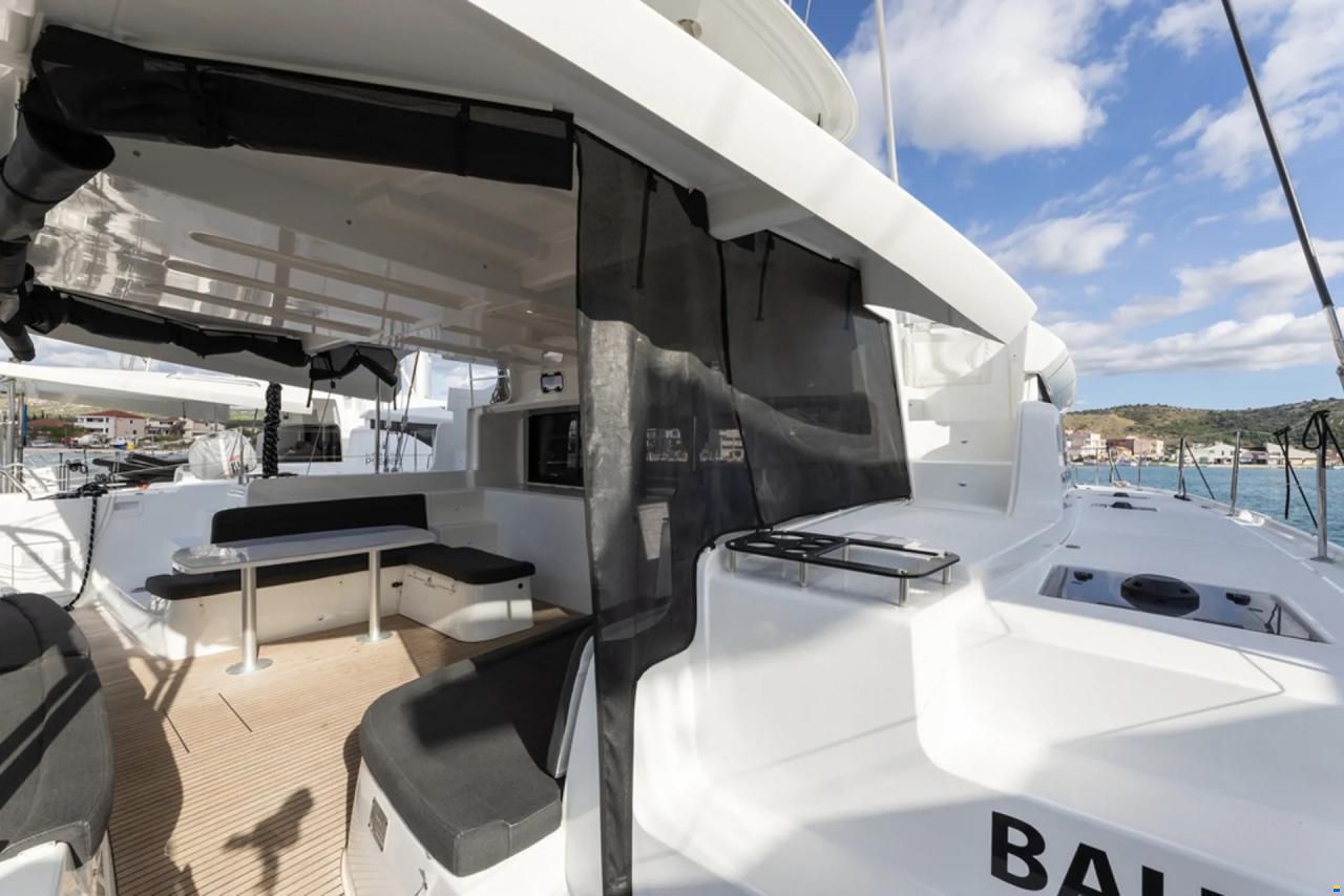 Lagoon 46