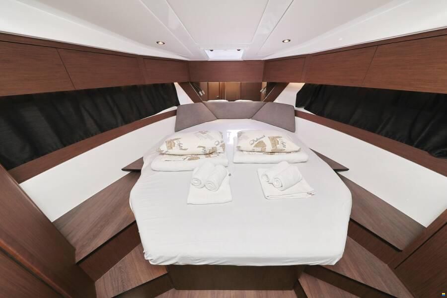 Beneteau Antares 11 FLY