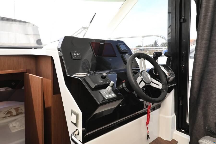 Beneteau Antares 11 FLY