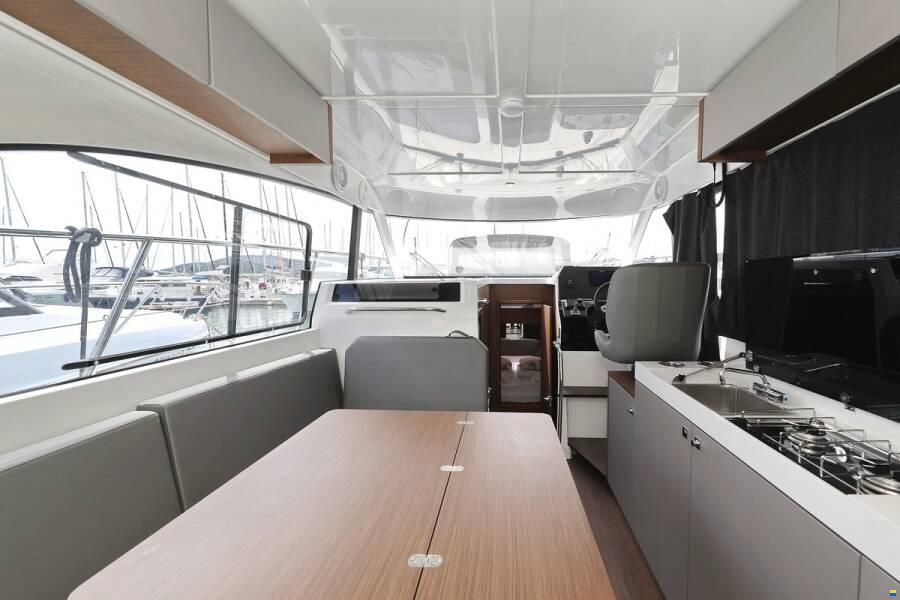 Beneteau Antares 11 FLY
