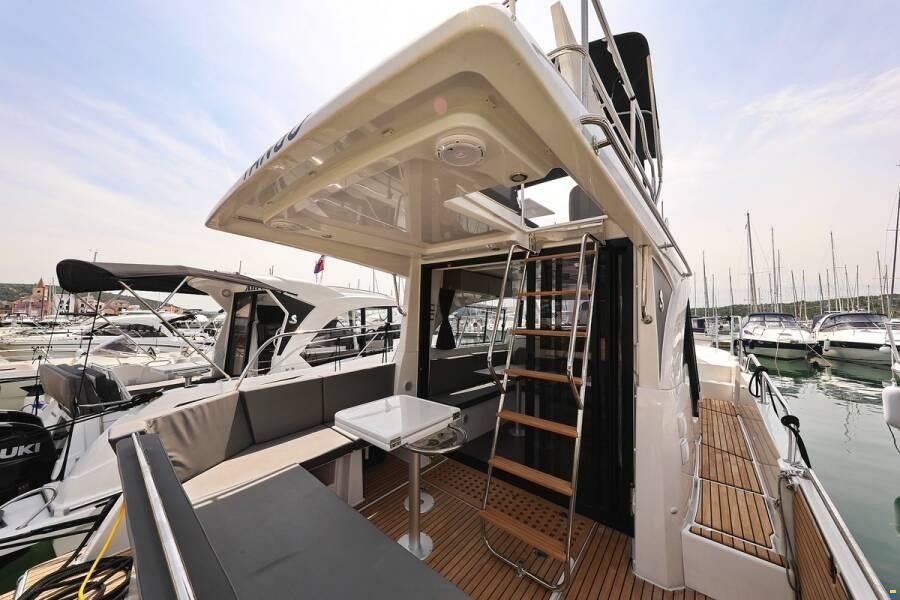 Beneteau Antares 11 FLY