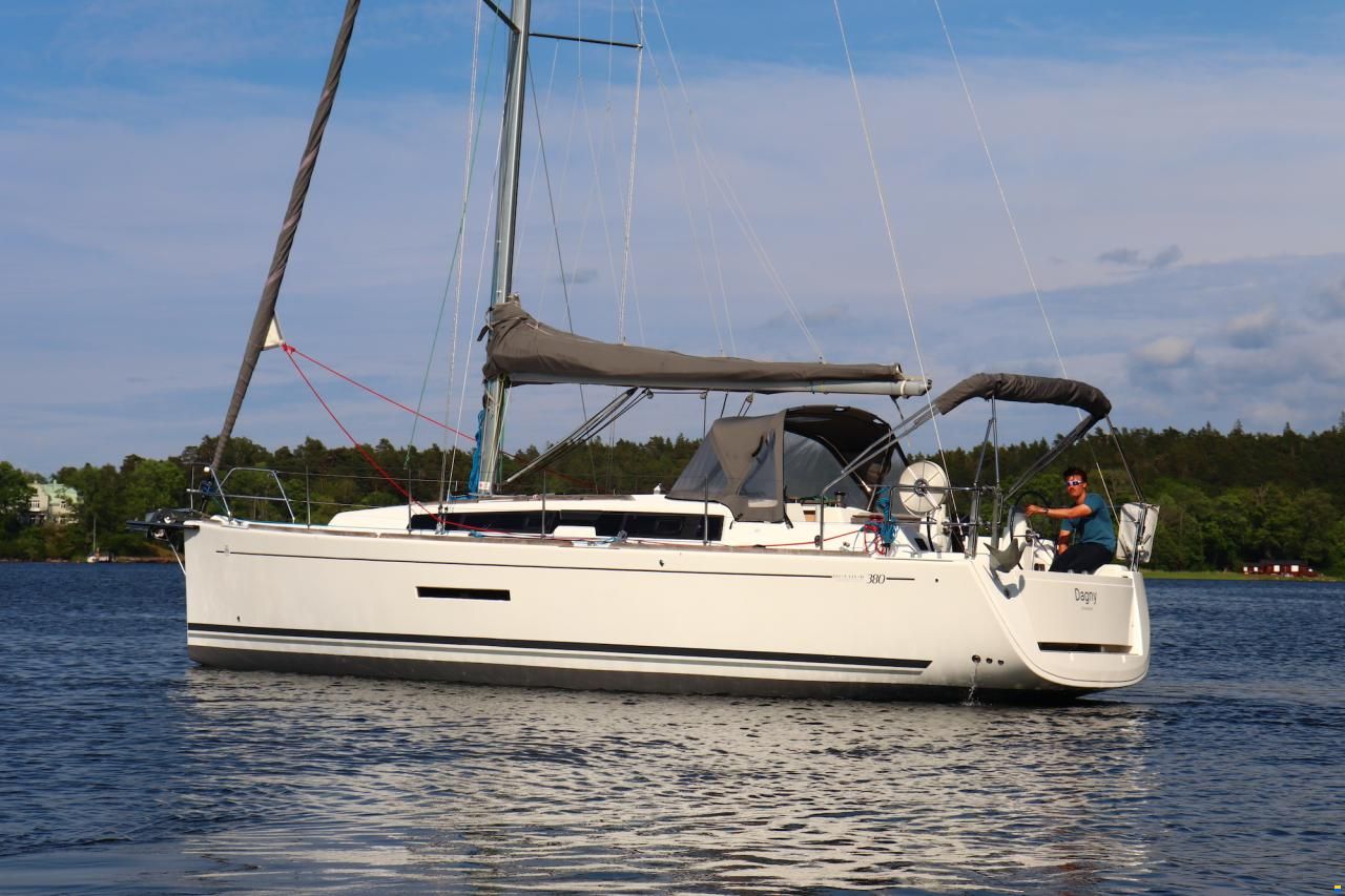 Dufour 380 Grand Large