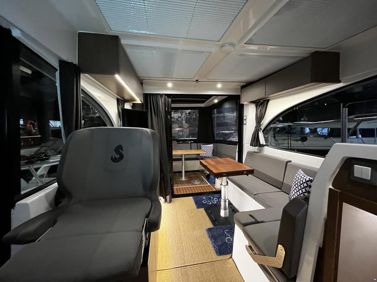 Beneteau Antares 11