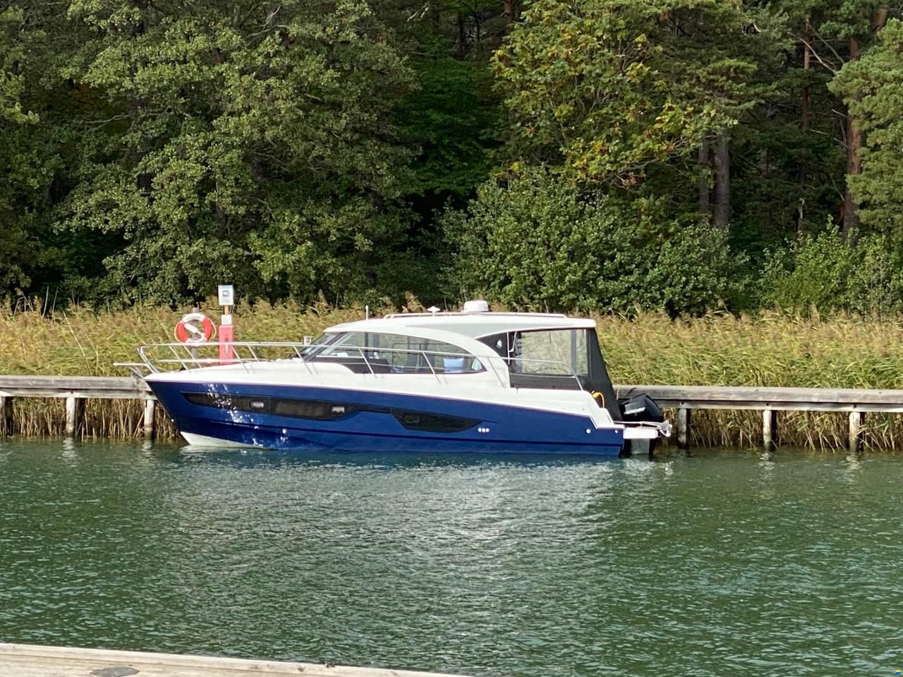 Beneteau Antares 11