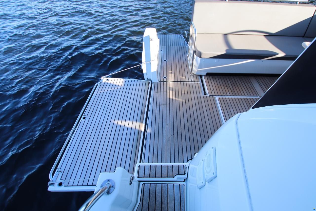Beneteau Antares 11