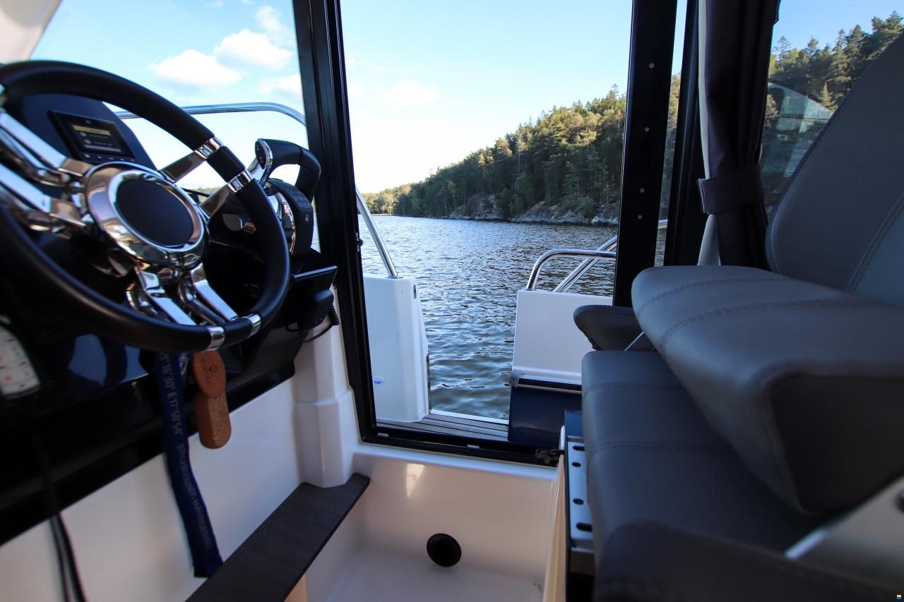 Beneteau Antares 11