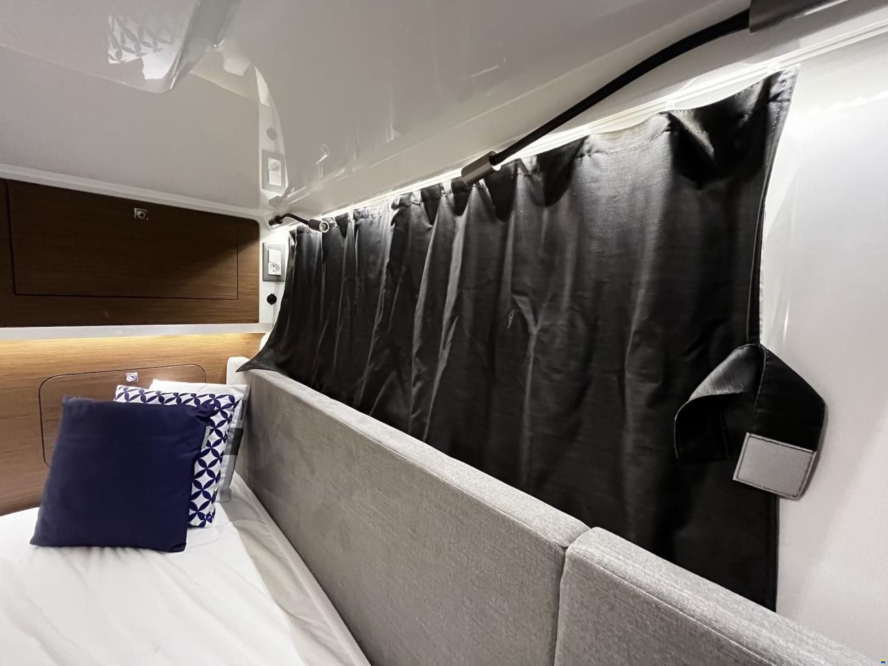 Beneteau Antares 11
