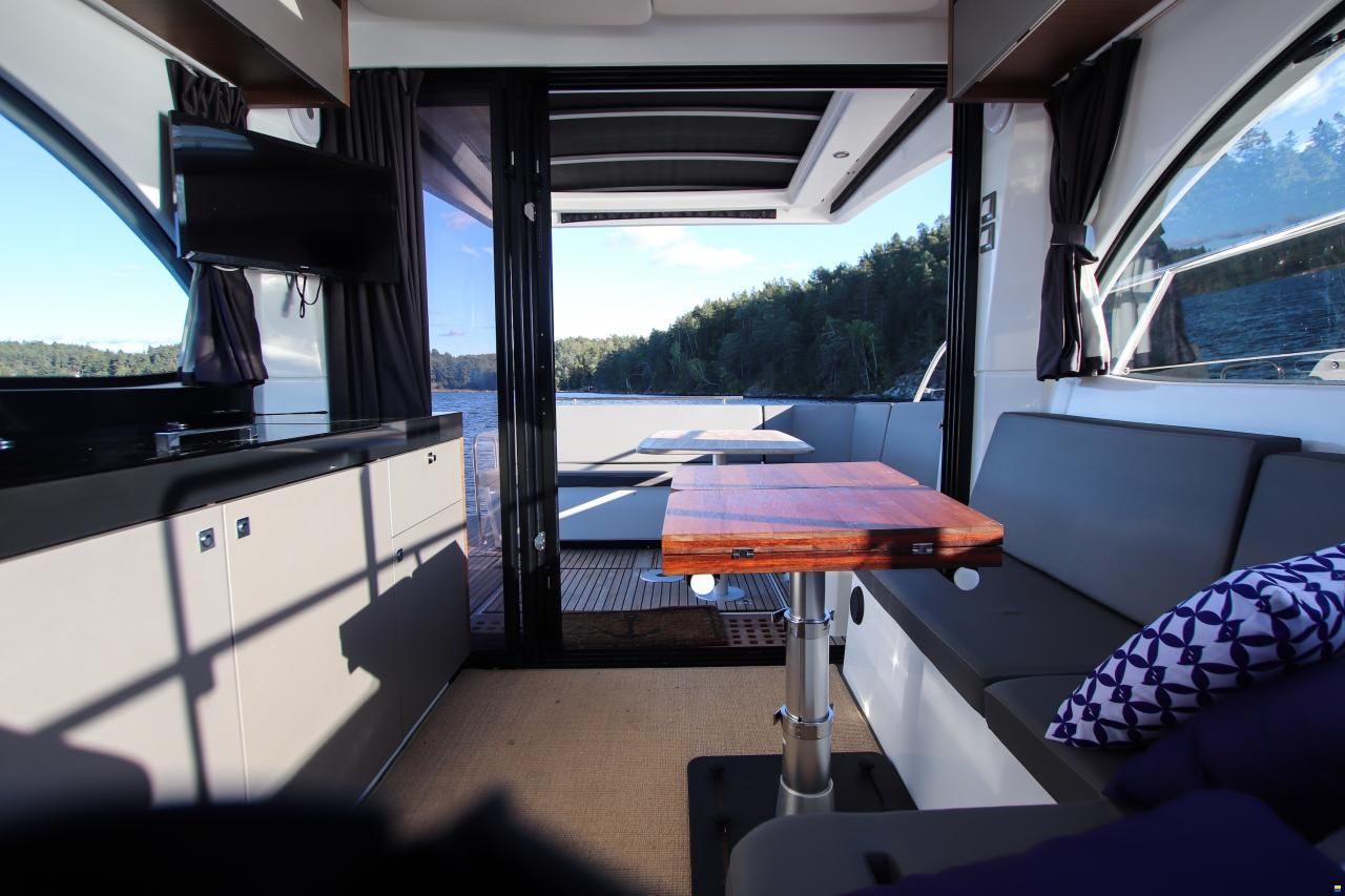 Beneteau Antares 11