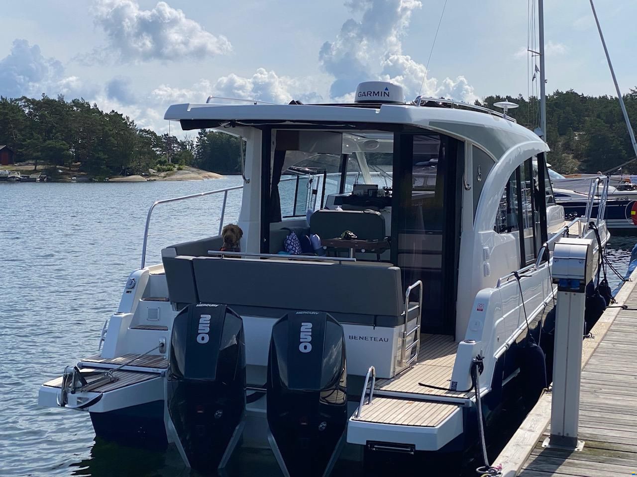 Beneteau Antares 11