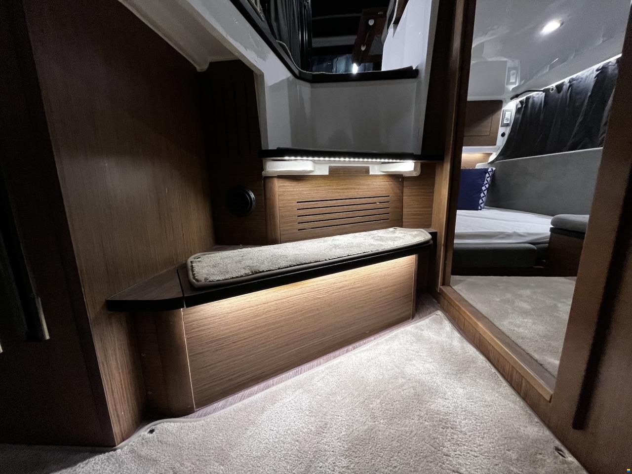 Beneteau Antares 11