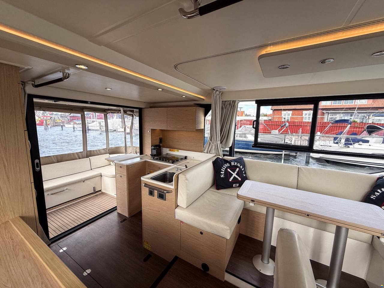 Beneteau Swift Trawler 41 Fly